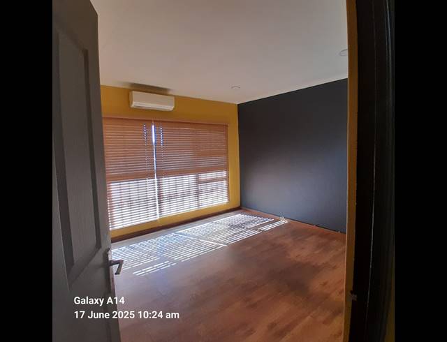 226M² BUSINESS FOR SALE IN BO-DORP